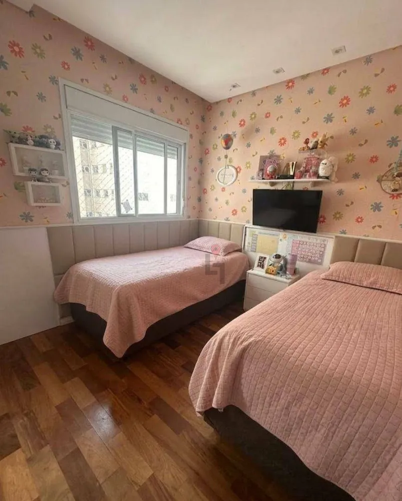 Apartamento, 3 quartos, 155 m² - Foto 1