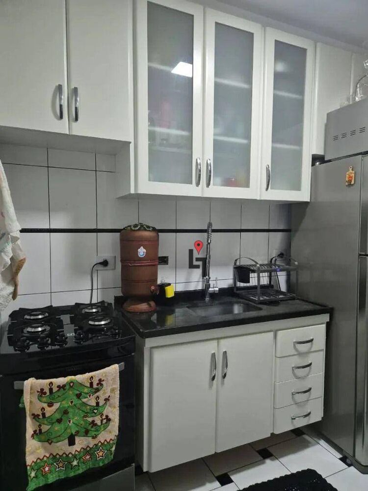 Apartamento à venda com 2 quartos, 50m² - Foto 2