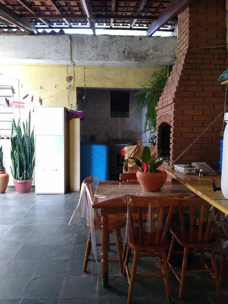 Casa, 2 quartos, 186 m² - Foto 3