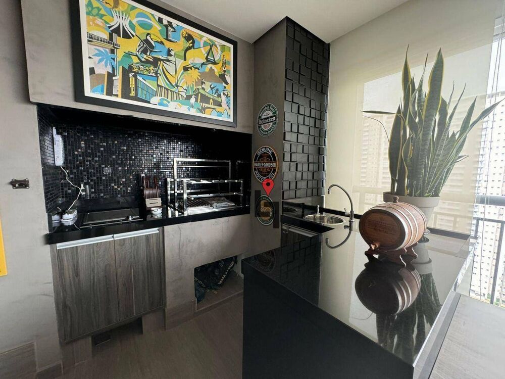 Apartamento à venda com 3 quartos, 147m² - Foto 3