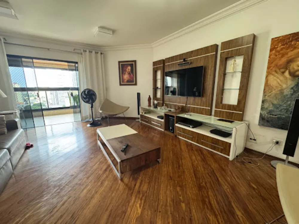 Apartamento, 4 quartos, 250 m² - Foto 1