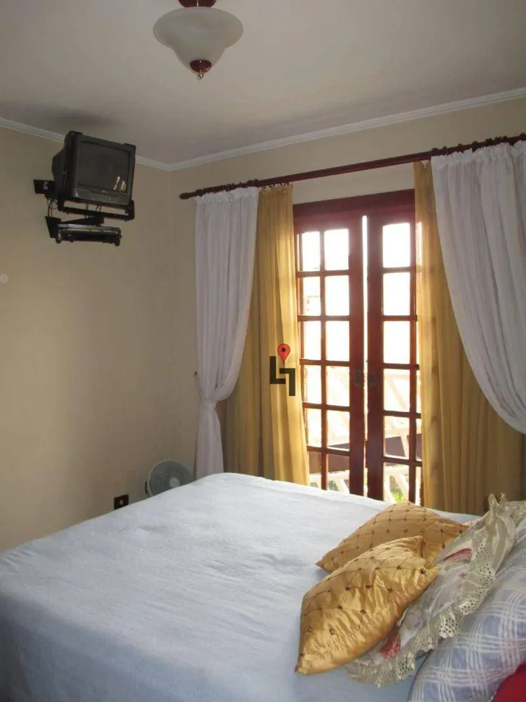Sobrado, 3 quartos, 220 m² - Foto 1