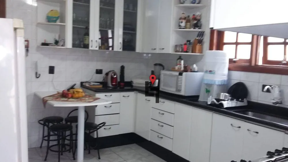 Sobrado, 3 quartos, 220 m² - Foto 5