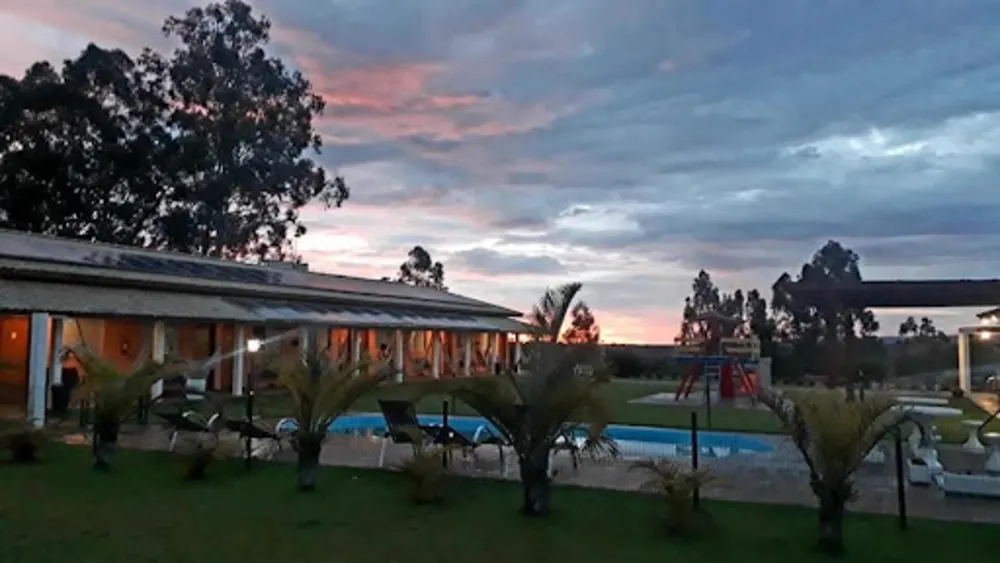 Pousada-Chalé, 16 quartos, 716 m² - Foto 11