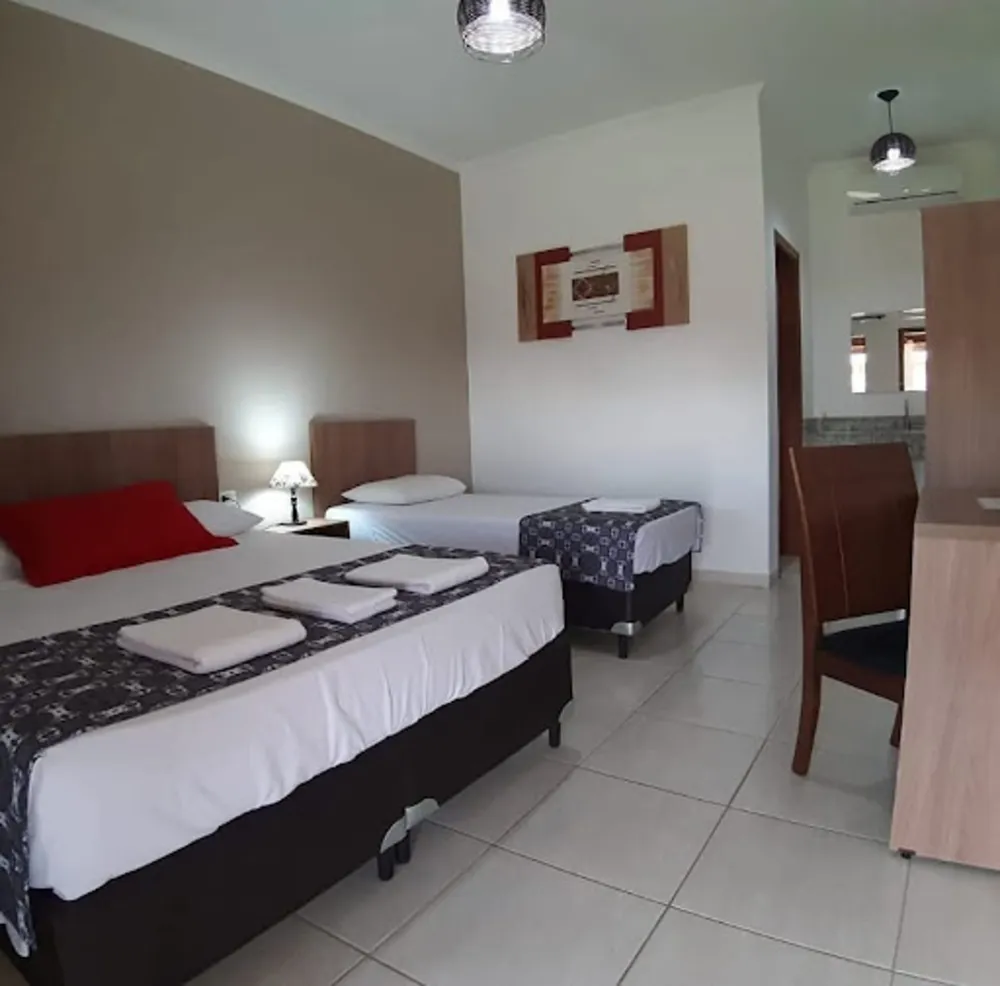 Pousada-Chalé, 16 quartos, 716 m² - Foto 2