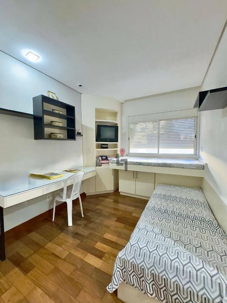 Apartamento, 3 quartos, 129 m² - Foto 3