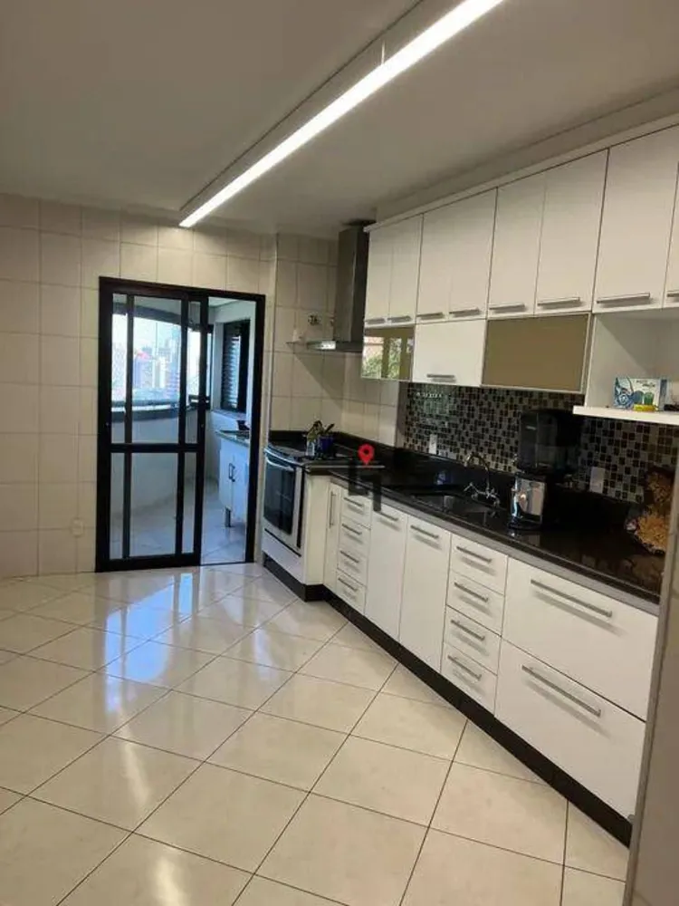 Apartamento, 3 quartos, 144 m² - Foto 2