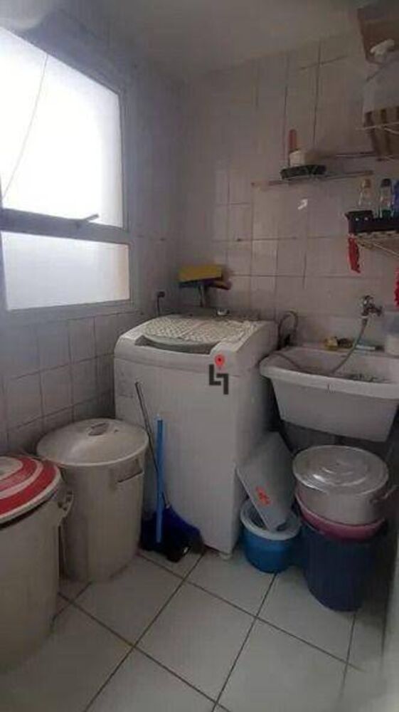 Apartamento à venda e aluguel com 2 quartos, 70m² - Foto 1