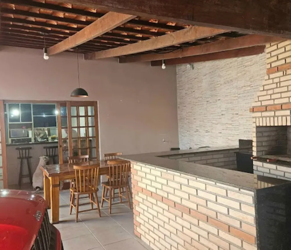 Casa, 2 quartos, 180 m² - Foto 1