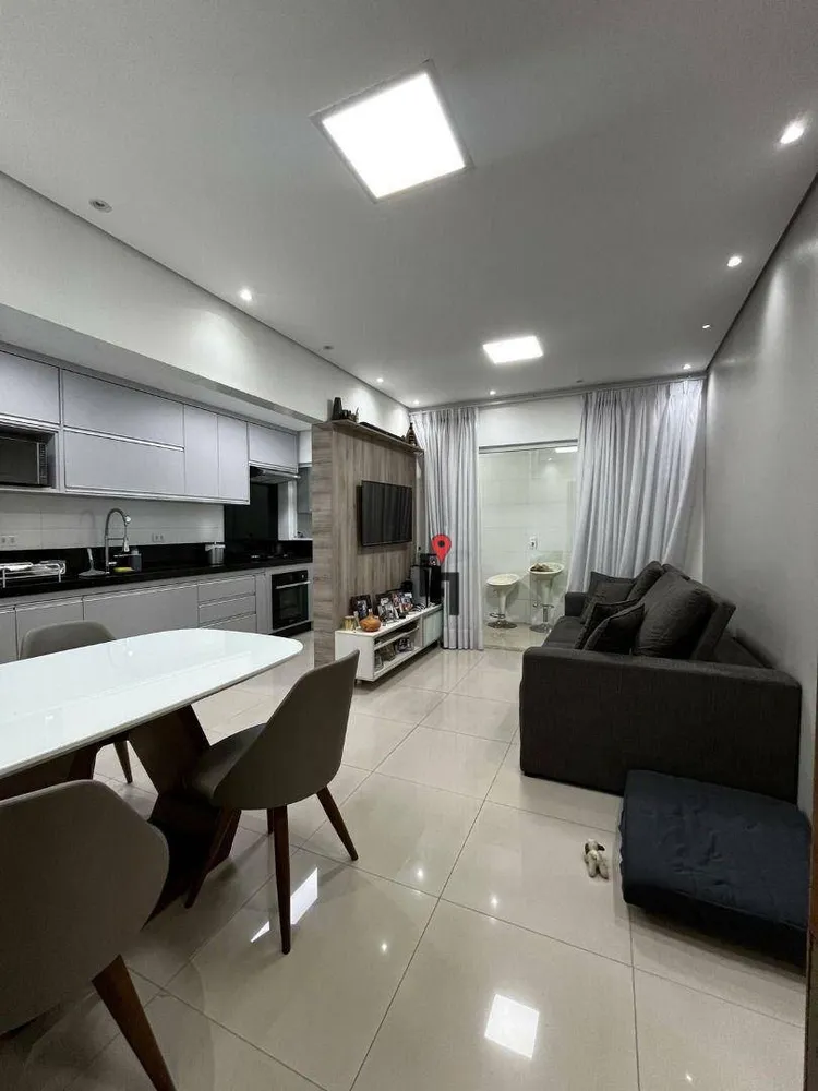 Apartamento, 3 quartos, 76 m² - Foto 2