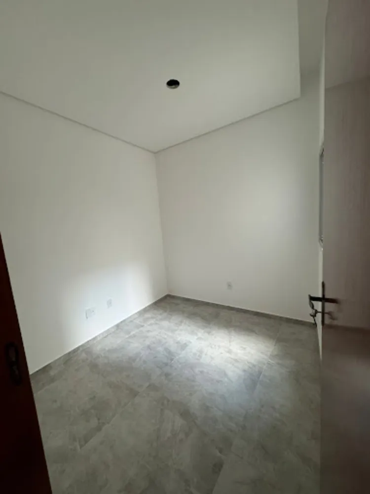 Casa, 3 quartos, 77 m² - Foto 2