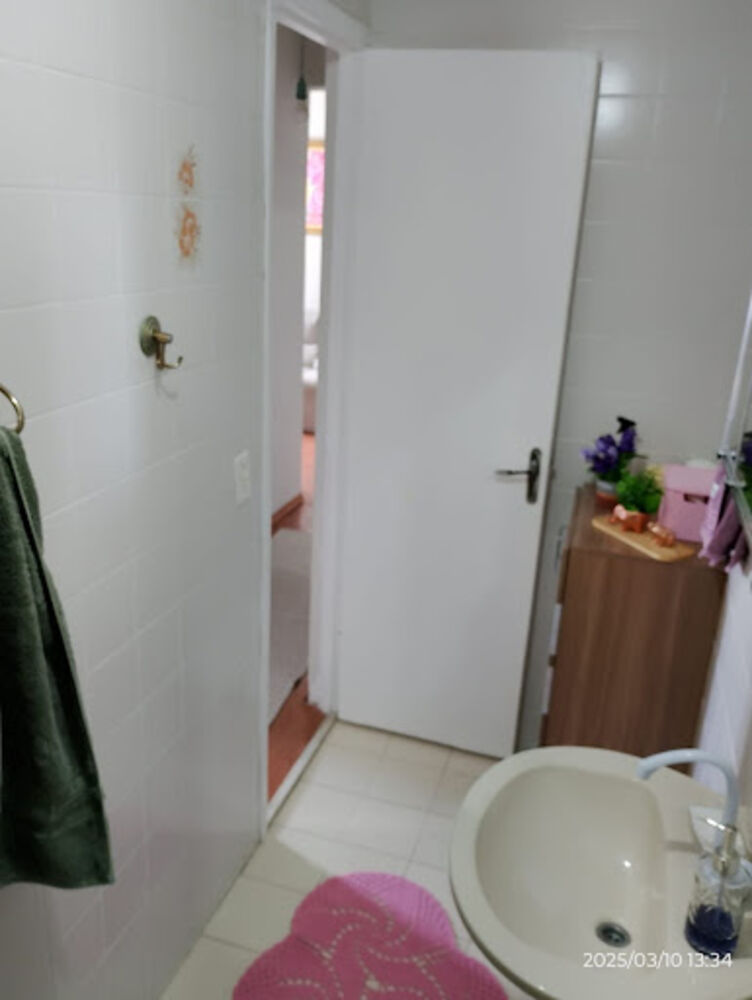 Apartamento à venda com 2 quartos, 60m² - Foto 2