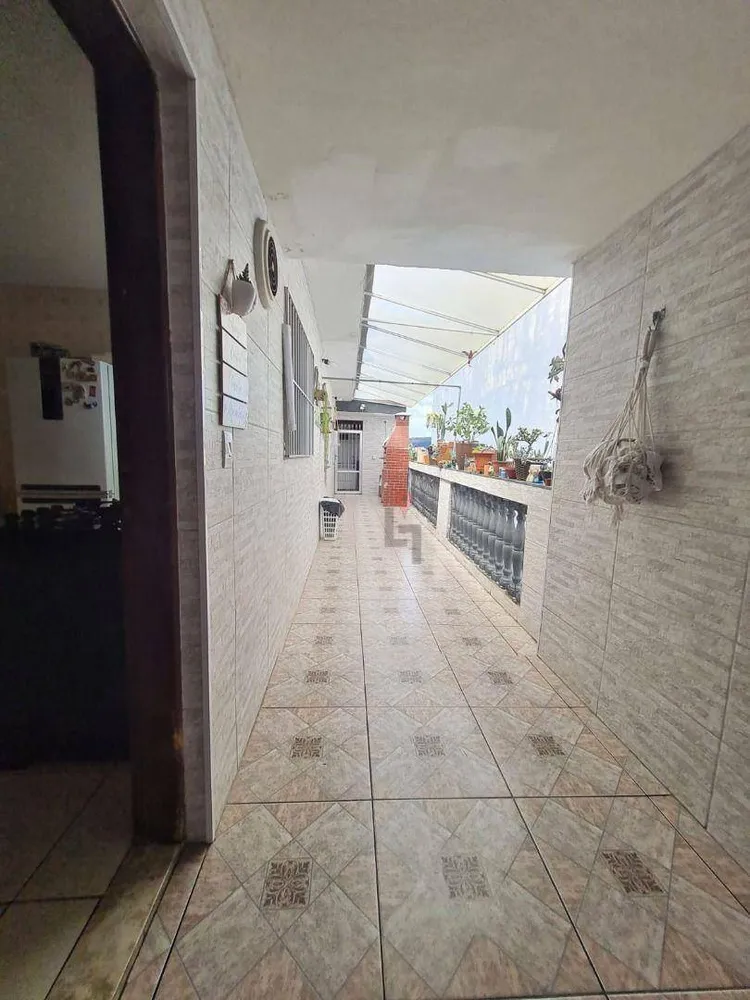 Casa, 3 quartos, 183 m² - Foto 4