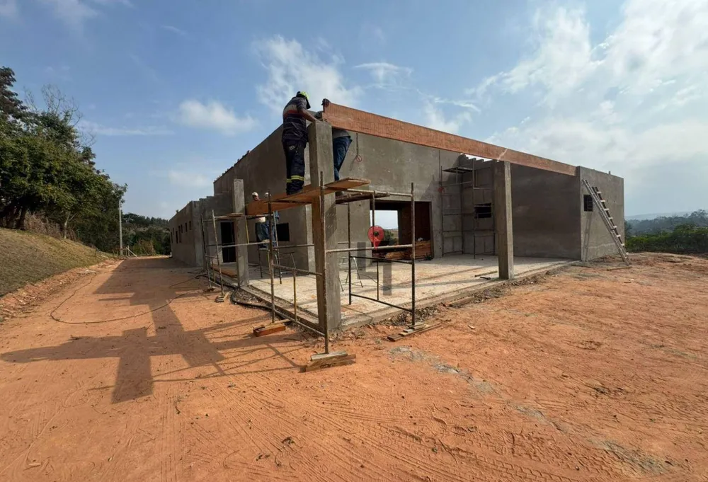 Chácara, 4 quartos, 6000 m² - Foto 9