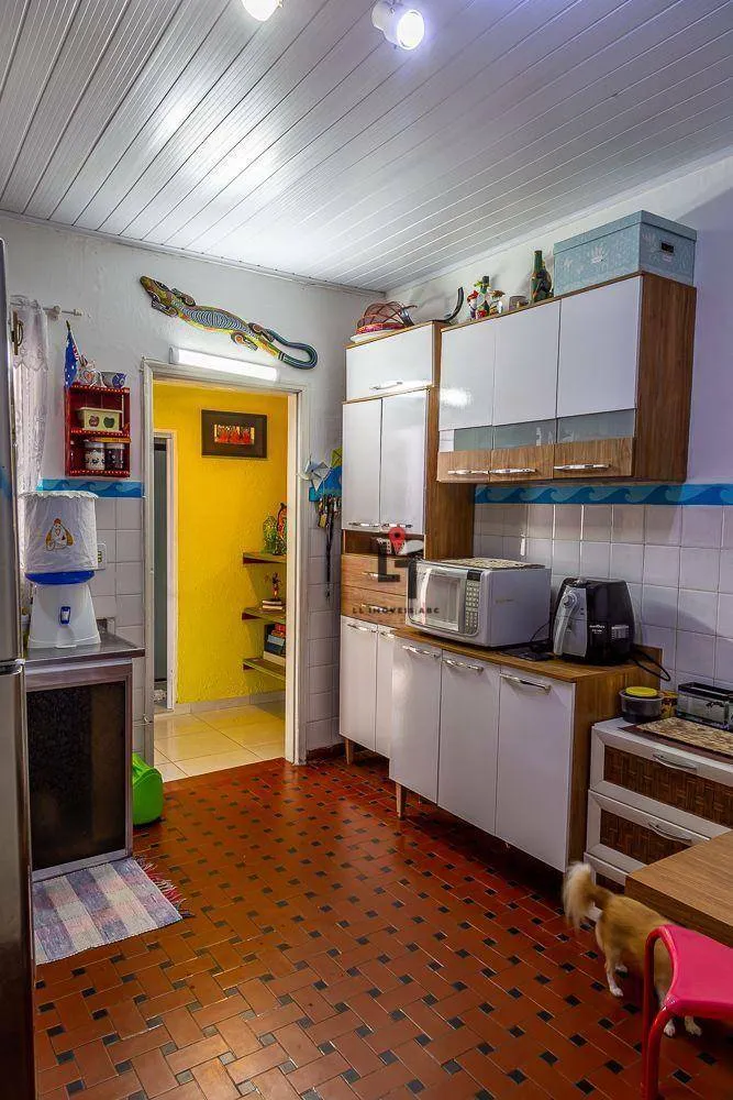 Sobrado, 5 quartos, 400 m² - Foto 5