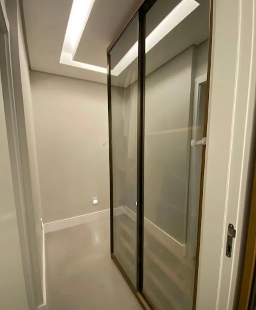 Apartamento, 3 quartos, 161 m² - Foto 2
