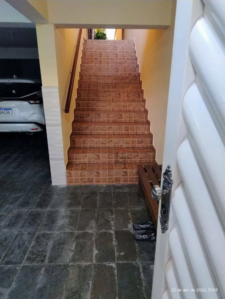 Sobrado, 3 quartos, 211 m² - Foto 1