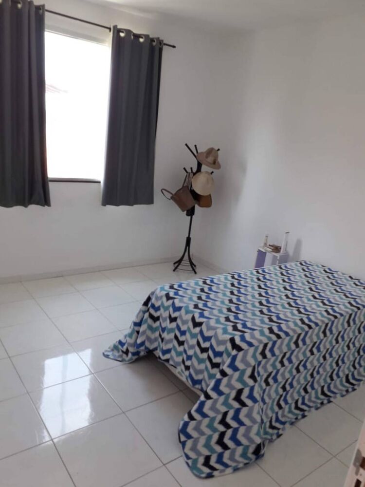 Casa de Condomínio à venda com 4 quartos, 300m² - Foto 3