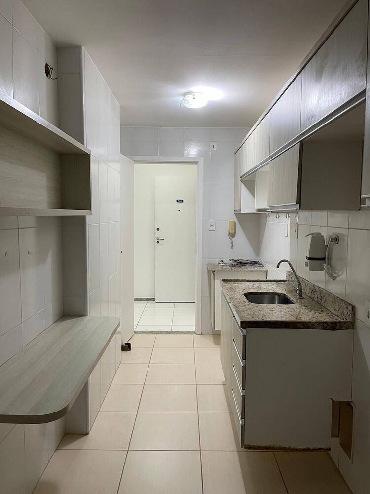 Apartamento à venda com 3 quartos, 80m² - Foto 7