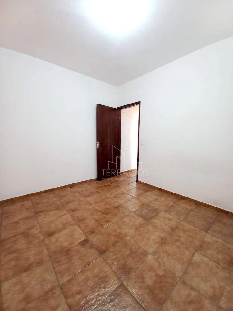 Casa, 3 quartos, 134 m² - Foto 2