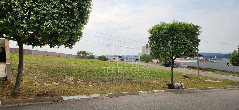 Loteamento e Condomínio, 300 m² - Foto 1