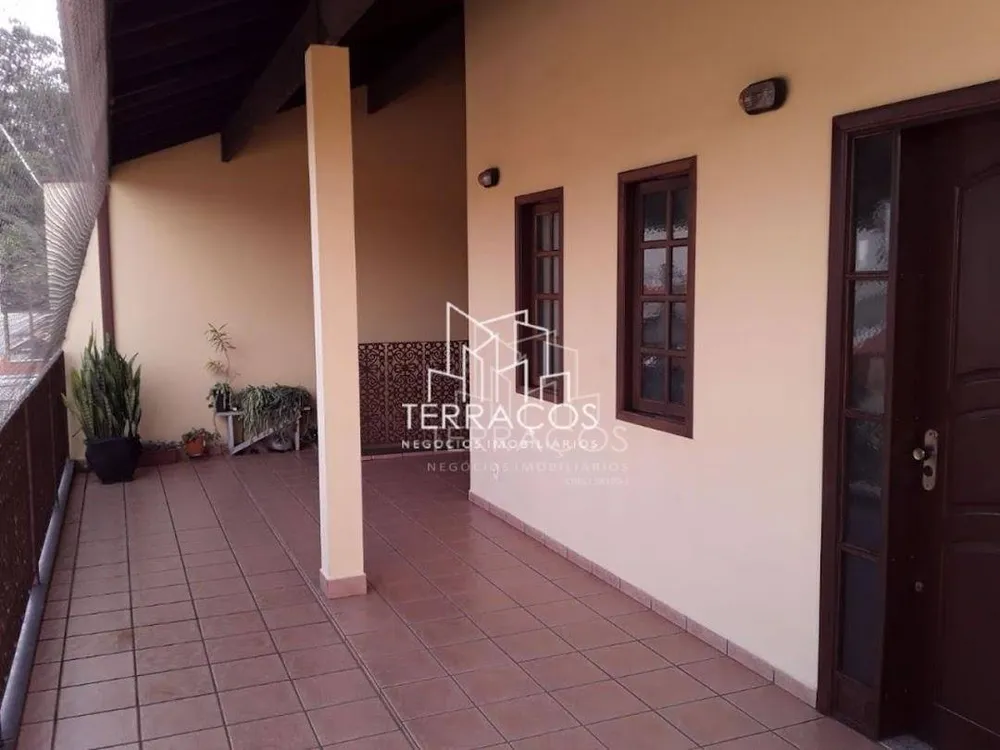 Casa, 3 quartos, 233 m² - Foto 3