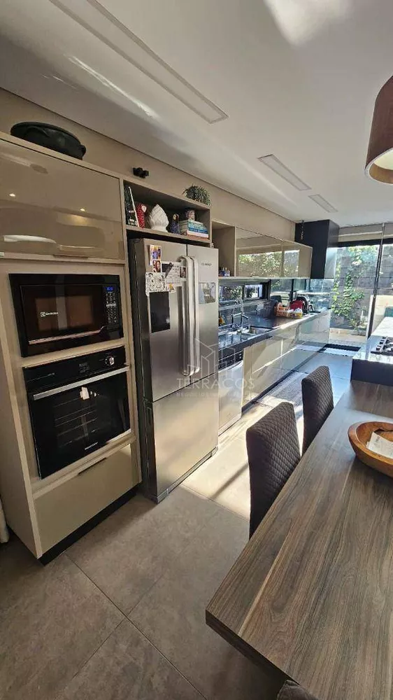 Sobrado, 3 quartos, 170 m² - Foto 2