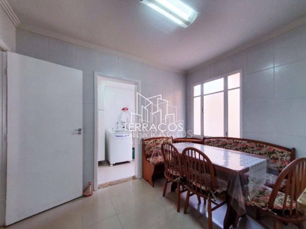 Casa, 4 quartos, 261 m² - Foto 35