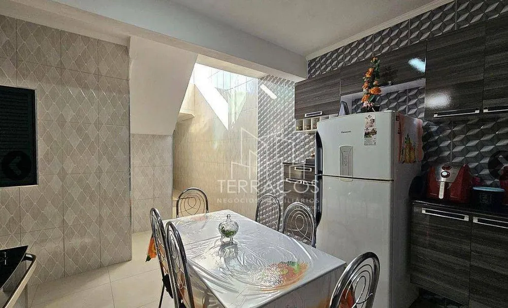 Sobrado, 3 quartos, 109 m² - Foto 1