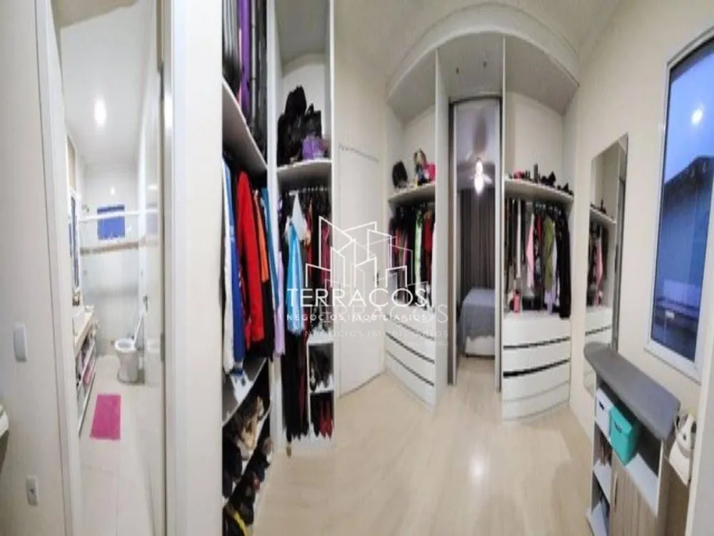 Casa, 3 quartos, 220 m² - Foto 3
