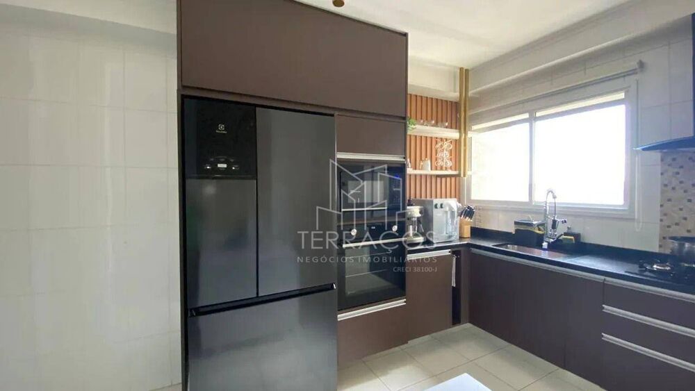 Apartamento à venda com 3 quartos, 155m² - Foto 9