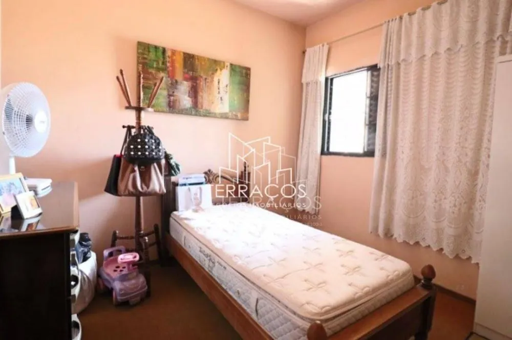 Casa, 3 quartos, 145 m² - Foto 1