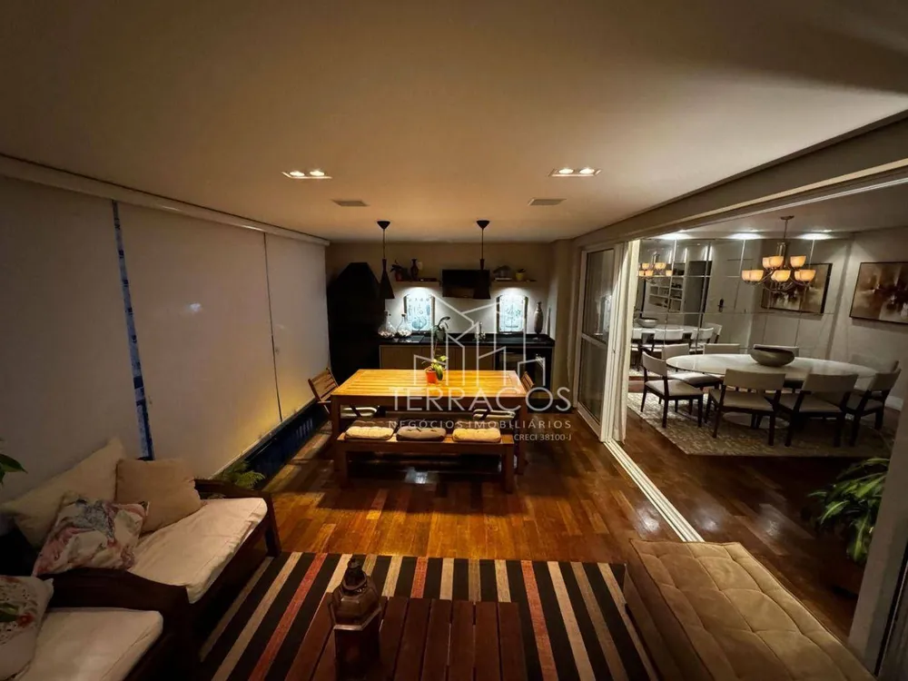 Apartamento, 3 quartos, 163 m² - Foto 1