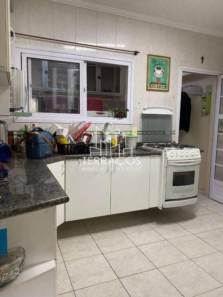 Casa, 3 quartos, 489 m² - Foto 1