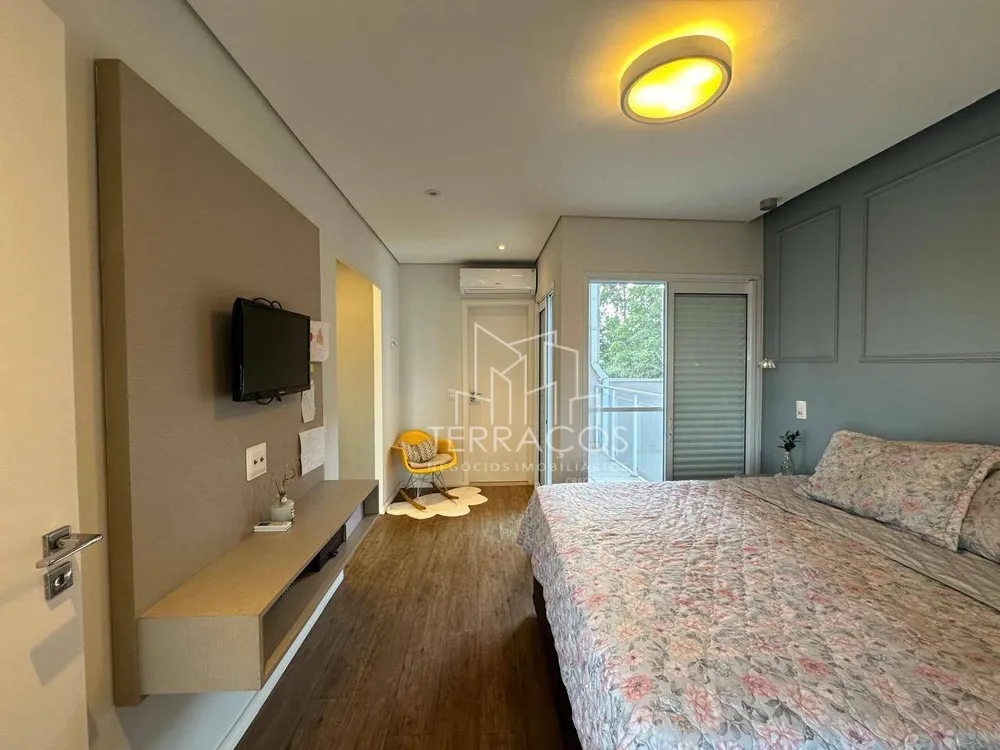 Sobrado, 3 quartos, 234 m² - Foto 1