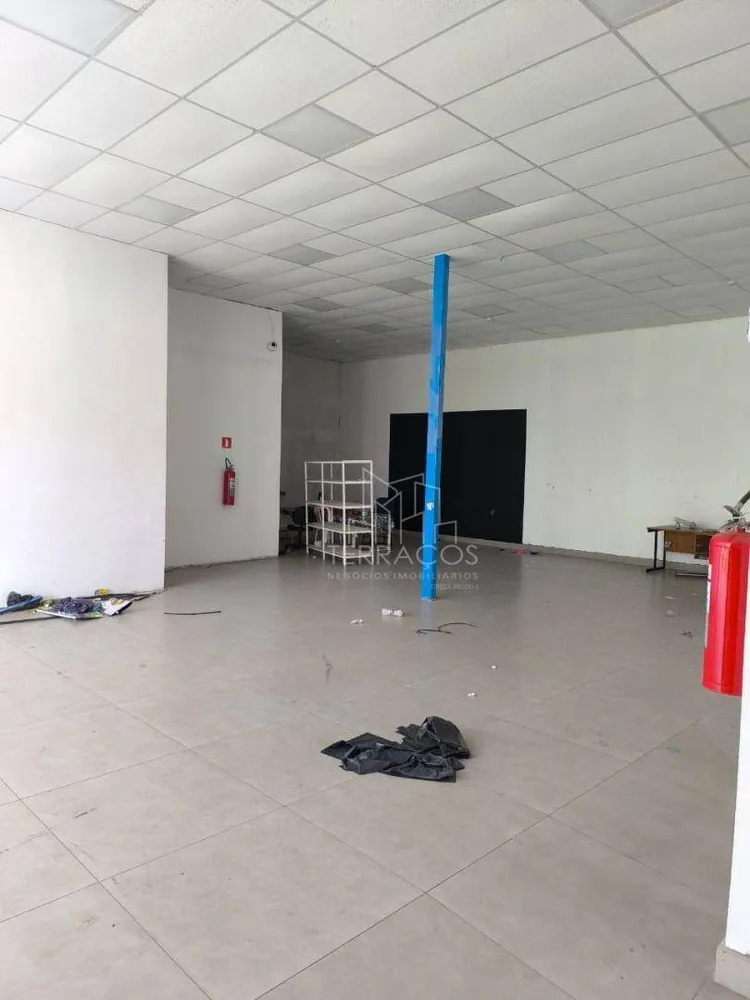 Depósito-Galpão, 1600 m² - Foto 2