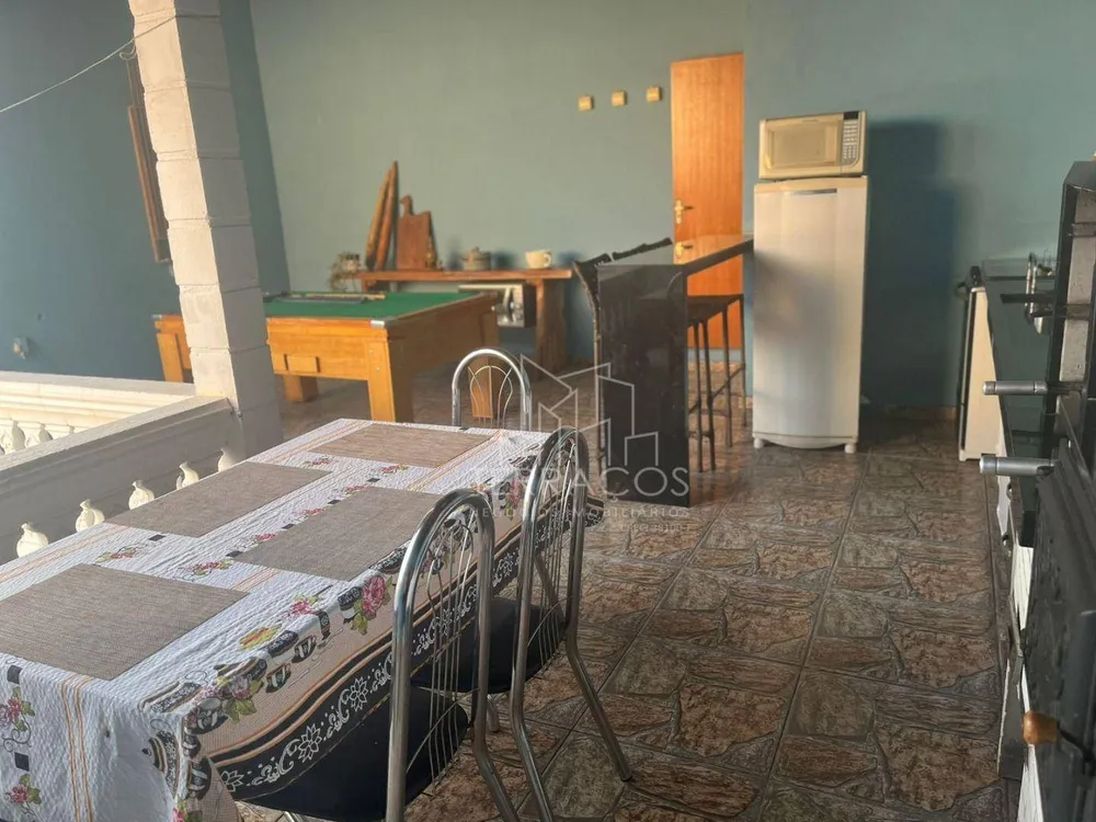 Casa, 3 quartos, 175 m² - Foto 3