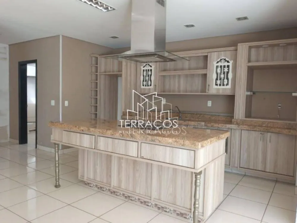 Casa, 1282 m² - Foto 2