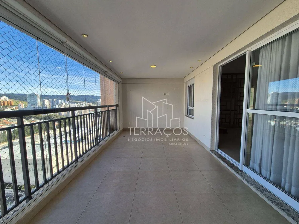 Apartamento, 3 quartos, 166 m² - Foto 2