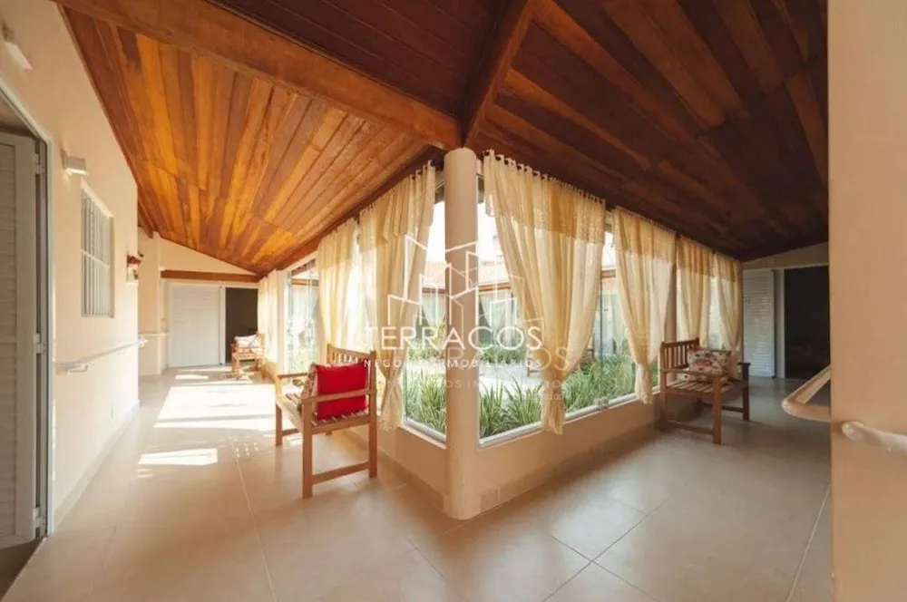 Casa, 838 m² - Foto 4