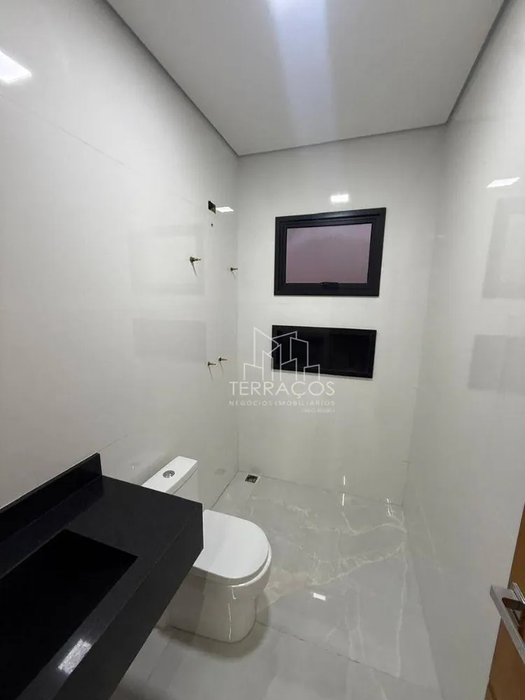 Casa, 3 quartos, 245 m² - Foto 4