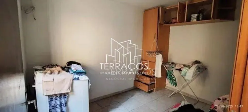 Casa, 4 quartos, 226 m² - Foto 3