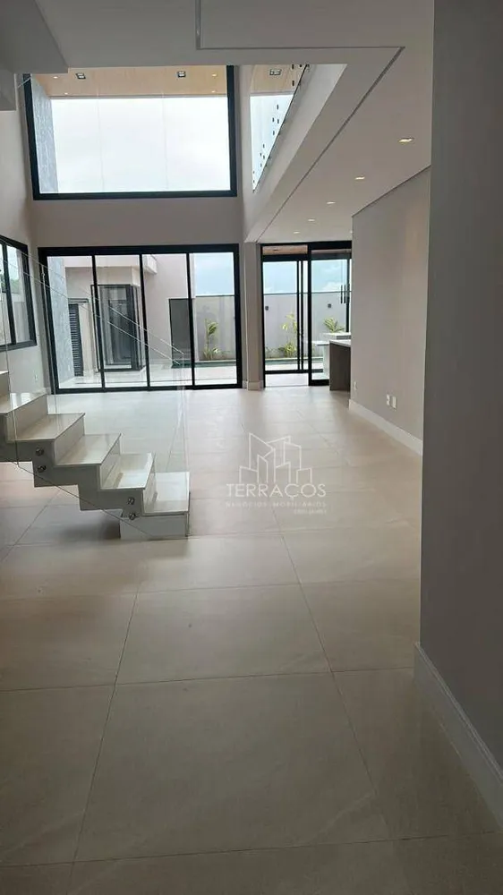 Sobrado, 3 quartos, 300 m² - Foto 3