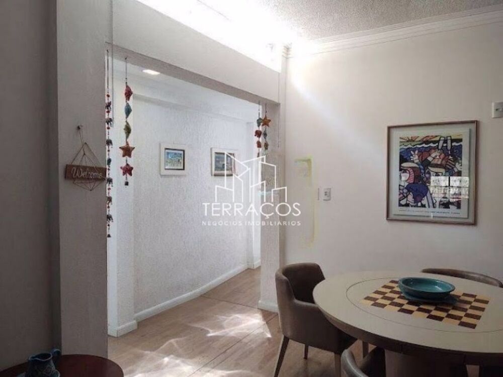 Casa, 3 quartos, 250 m² - Foto 4