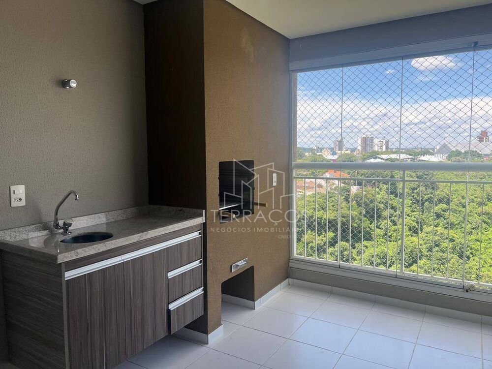 Apartamento à venda com 3 quartos, 92m² - Foto 1