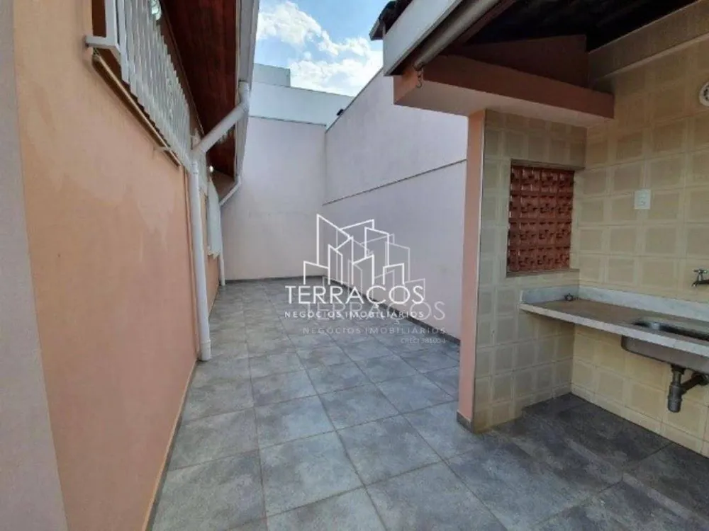 Casa, 3 quartos, 207 m² - Foto 2