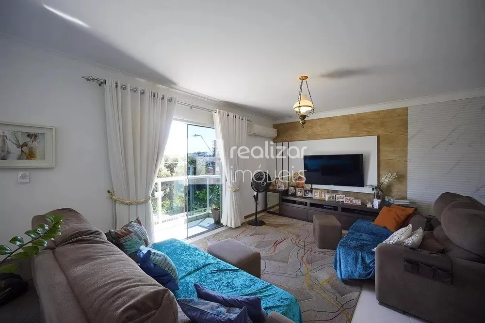 Casa, 5 quartos, 359 m² - Foto 2