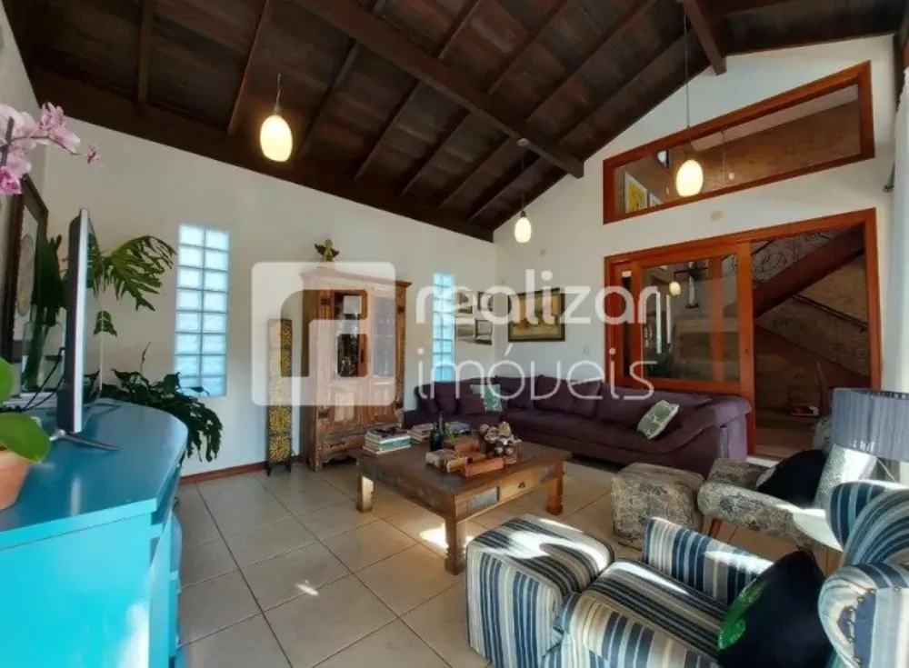 Casa, 3 quartos, 265 m² - Foto 3