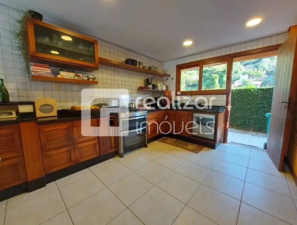 Casa, 3 quartos, 265 m² - Foto 5