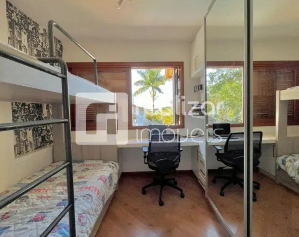 Casa, 3 quartos, 265 m² - Foto 6